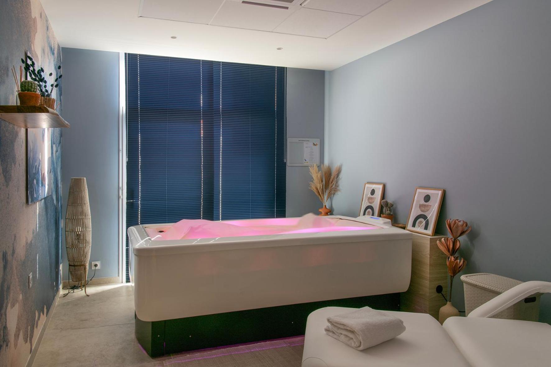 Residence Services Seniors - Domitys Les Jardins D'Ahna Динан Экстерьер фото